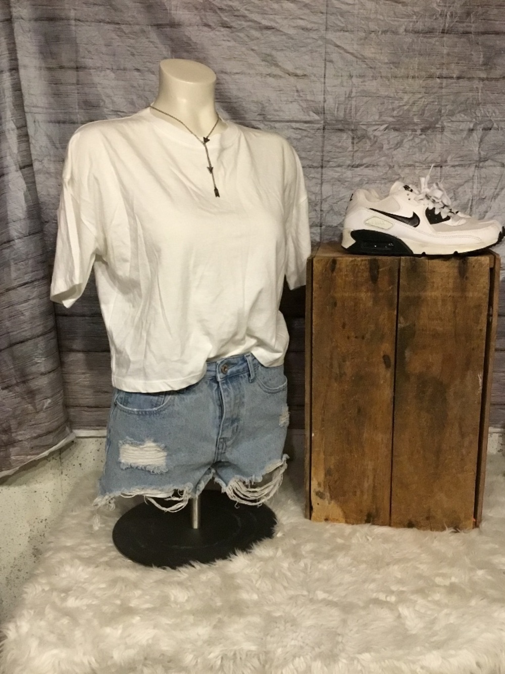 SO Oversized Cropped Short Sleeve Top